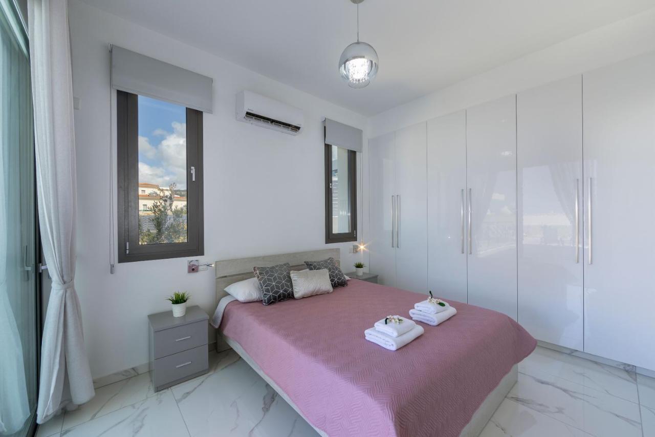 Villa Adaris, Sea Caves Peyia Paphos Eksteriør billede