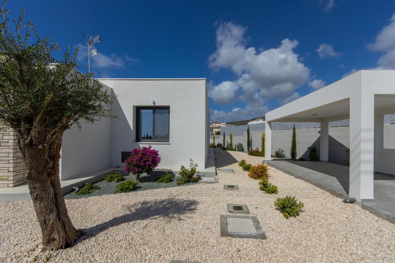 Villa Adaris, Sea Caves Peyia Paphos Eksteriør billede
